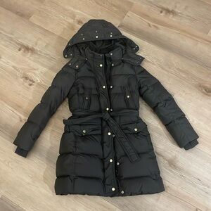 J crew hooded puffer coat in grey